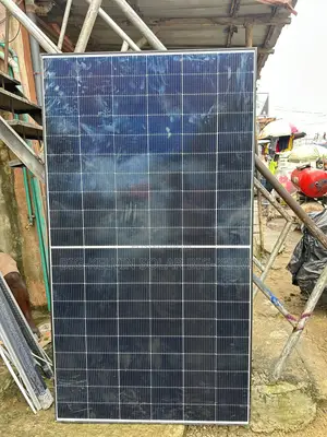 10kWh Deye Battery / 6kVA Inverter / 8x600W Solar Panels Package