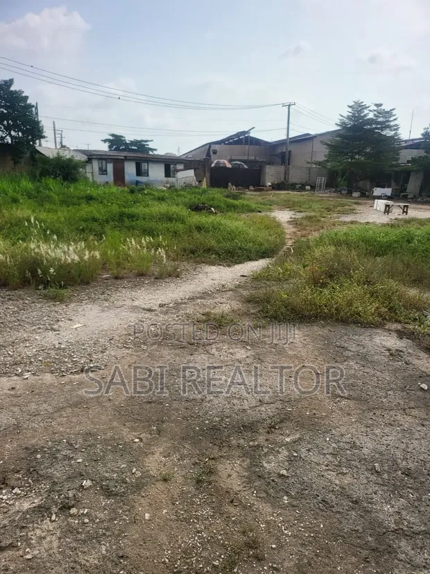 Massive 5 Plots Commercial Land at Abbatoir Agege - 1