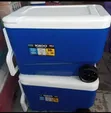 Igloo Cooler 38 Quart - Mai Girma, Mai Dorewa Mai Ɗaukar Hawa - 2