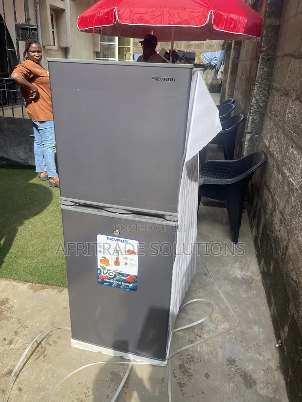 Skyrun BCD-195HS 195L Refrigerator - Brand New - 1