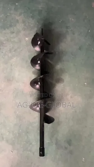 Brand New AGP 4-Stroke Earth Auger with 200mm Bit