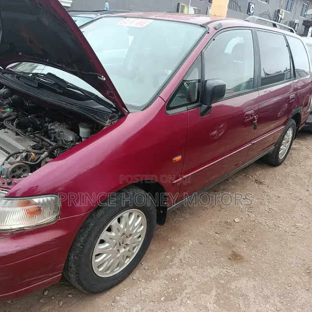 Honda Shuttle 2.3 1999 Red - 1