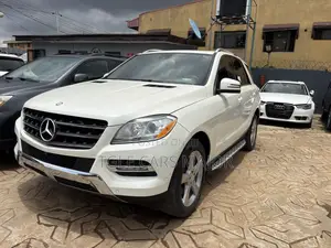 2014 Mercedes-Benz ML350 4MATIC SUV - Ba a yi rajista ba