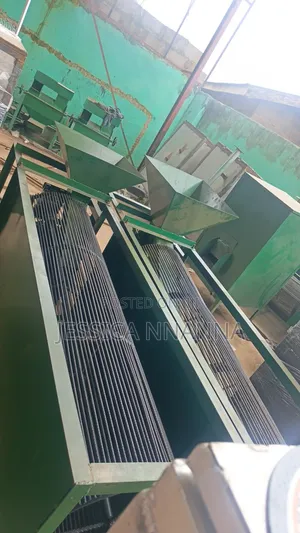 Palm Fruit Chaff Cleaner - Petrol Engine