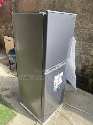 Skyrun 195L Double Door Refrigerator - Brand New