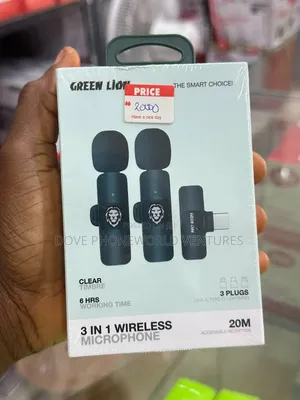 3-in-1 Wireless Microphone (USB-A, Type-C, Lightning)