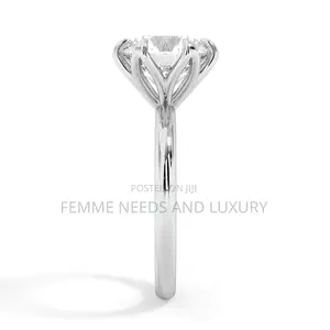 Moissanite Silver Ring - Girman 7
