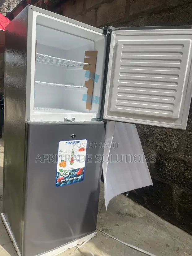 Skyrun BCD-195HS 195L Refrigerator - 1
