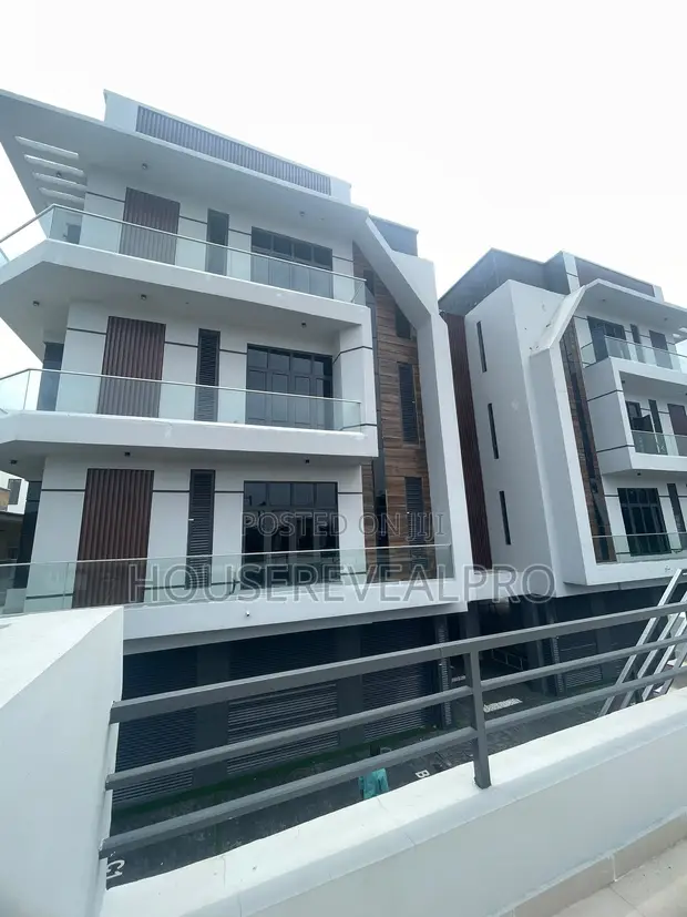 3 Bedroom Apartment for Rent in Lekki Maruwa - 1