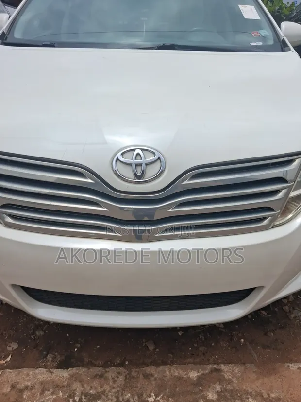 Toyota Venza 2010 Fari - 1