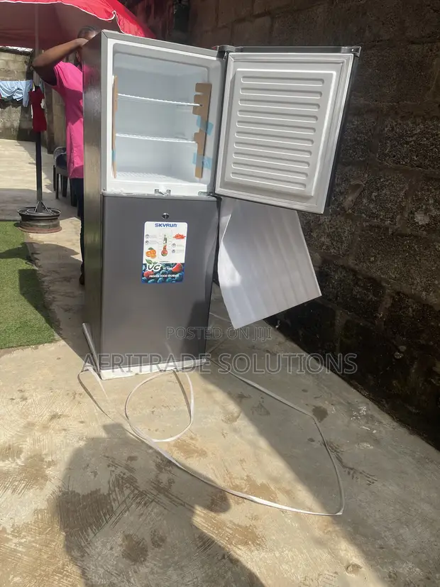 Skyrun 195L Double Door Refrigerator - Brand New - 1