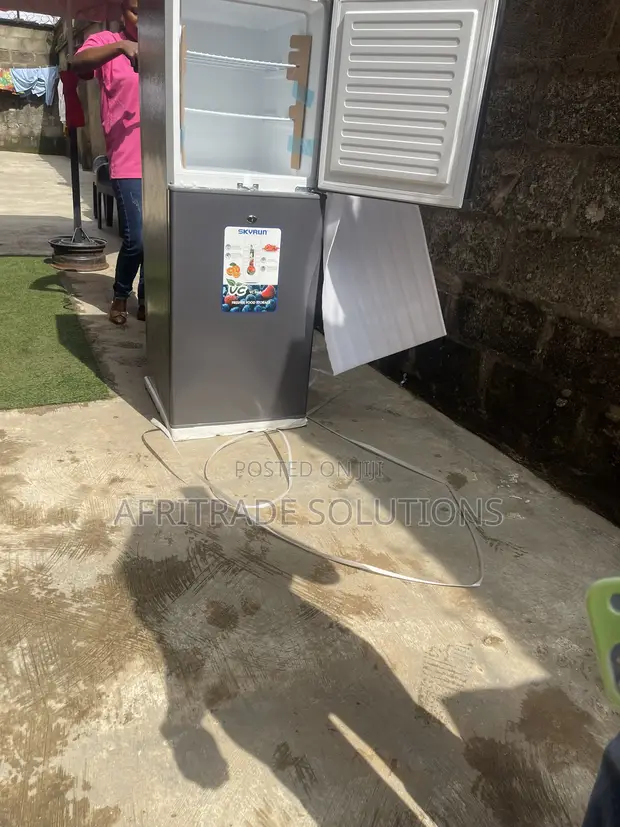 Brand New Skyrun BCD-195HS Refrigerator - 1