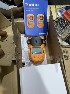 Portable 4-in-1 Multi Gas Detector