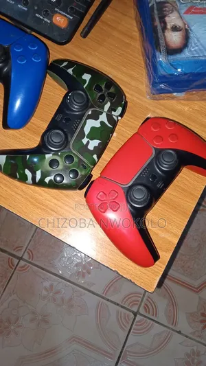 Used PS4 DualShock 4 Controller