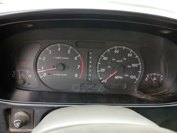 Isuzu Rodeo 2002 Black SUV - 1