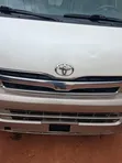 Toyota Grand HiAce 2002 Fari - 1