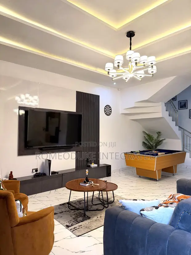 4 Bedroom Duplex for Shortlet in Lekki - 1