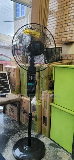 Solar Fan Mai Haske, Bluetooth & USB