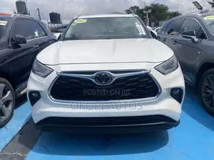 2022 Toyota Highlander Foreign Used White