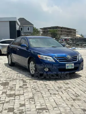 2011 Toyota Camry LE Sedan