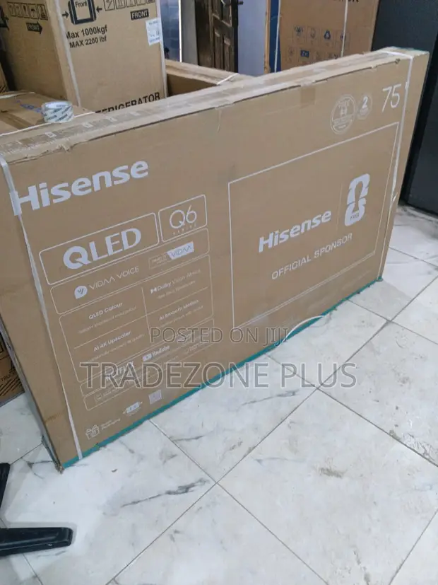 Hisense 75" QLED Smart TV 75Q6Q - 1