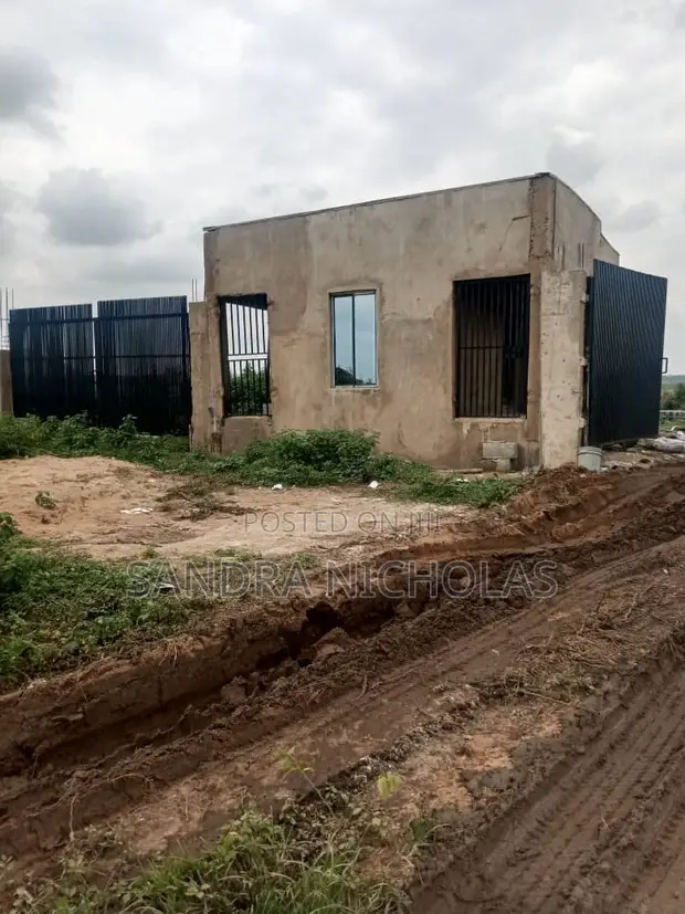 250 sqm Estate Plot for 4 Bedroom Terrace Duplex - 1
