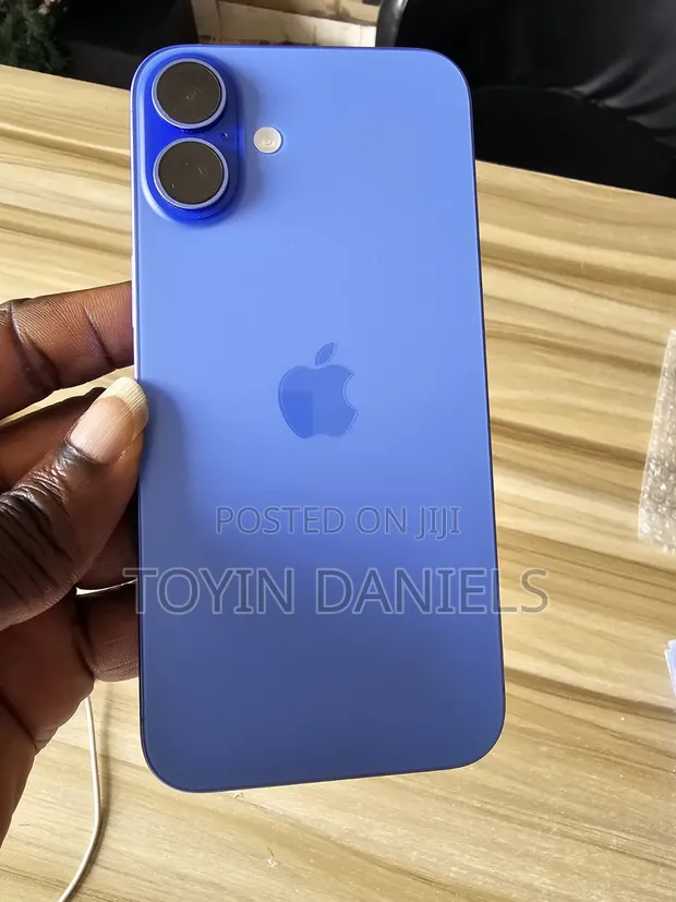 Apple iPhone 16 Plus 256GB Blue - 1