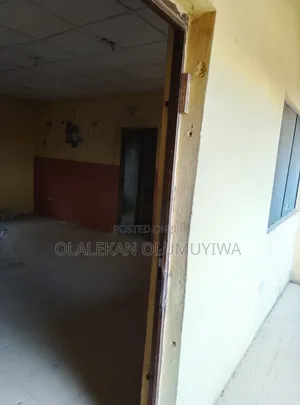 Mini Flat Arenta a Egbe/Idimu