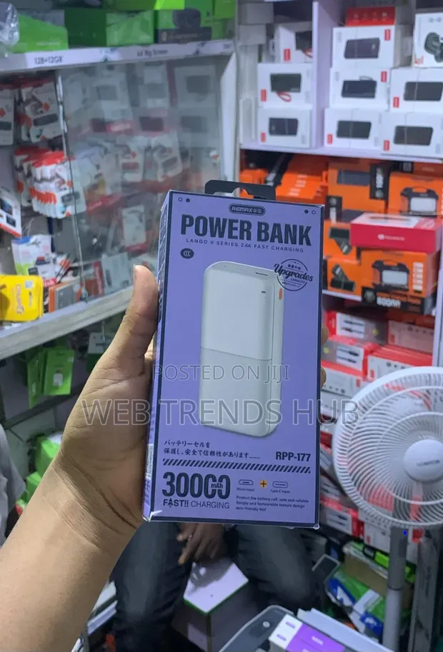 Remax Lango II Series 30000mAh 2.1A Fast Charging Power Bank (RPP-177) - 1