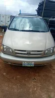 Toyota Sienna XLE 2000 Silver - 1