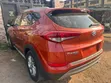 Hyundai Tucson 2016 Orange - 4