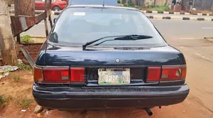 Toyota Carina E 1993 Baki