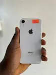 Apple iPhone XR 64GB White - 1