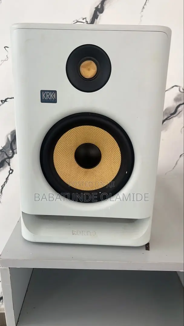 KRK Rokit 7 Studio Monitors (Amfani) - 1