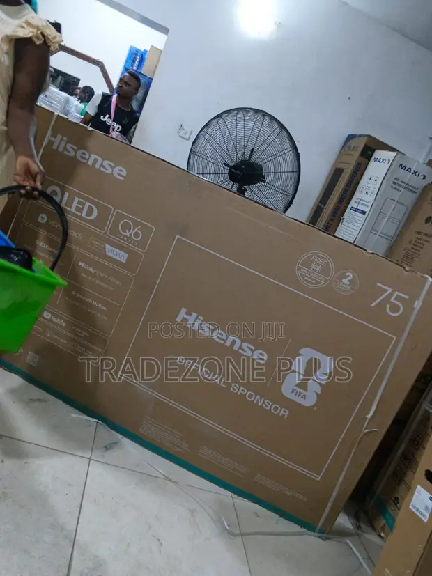 Hisense 75Q6Q 75-inch QLED Smart TV - 1