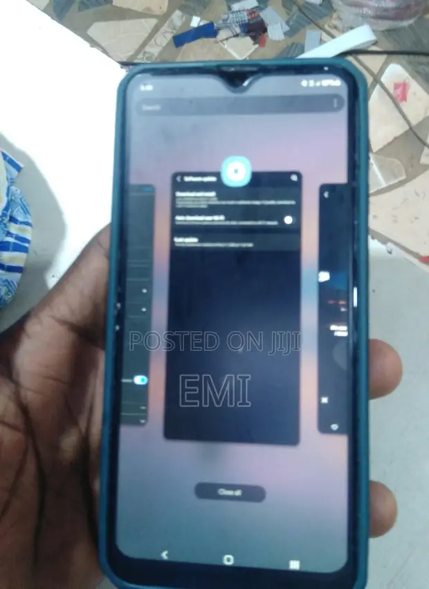 Samsung Galaxy A10 32GB Blue (Used) - 1