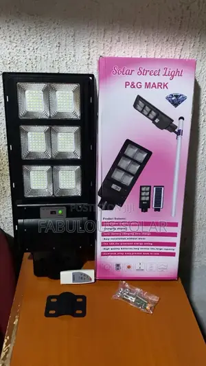 600W Solar Street Light (6 Eyes)