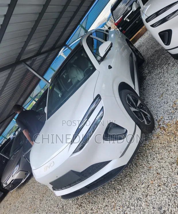 New BYD Frigate 07 DM-i 2025 White - 1