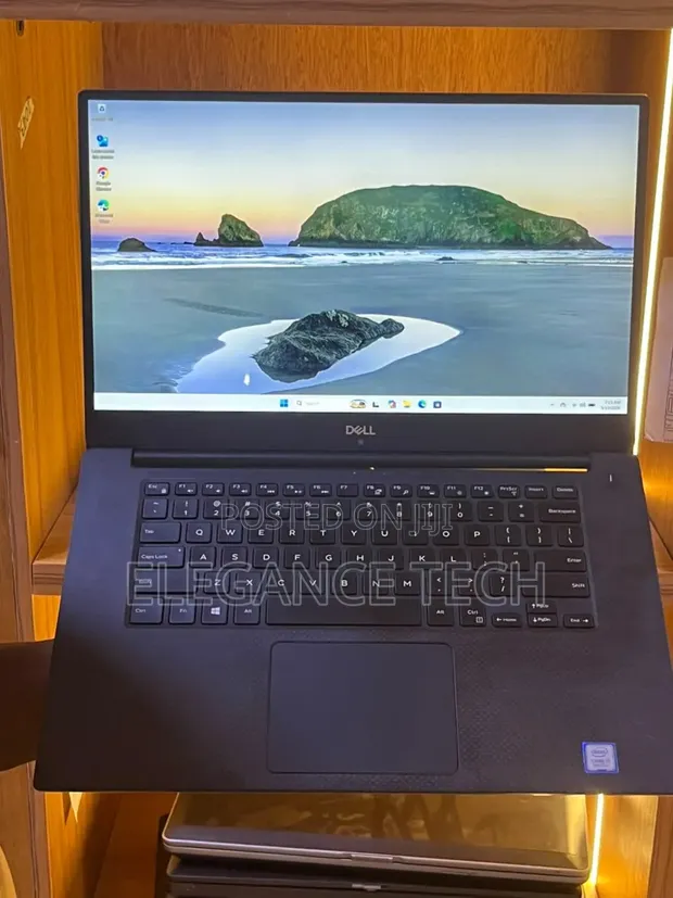 Dell Precision 5530 Laptop - Core i7, 16GB RAM, 512GB SSD - 1