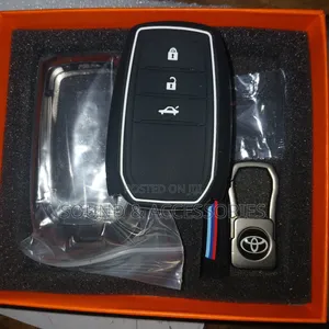Toyota Hilux/Landcruiser Smart Key Metallic Cover (2017-2024)