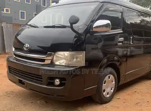 2006 Toyota HiAce Commuter GL Bus