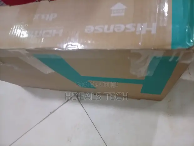 Hisense 32" LED Smart TV (32A4S) - 1