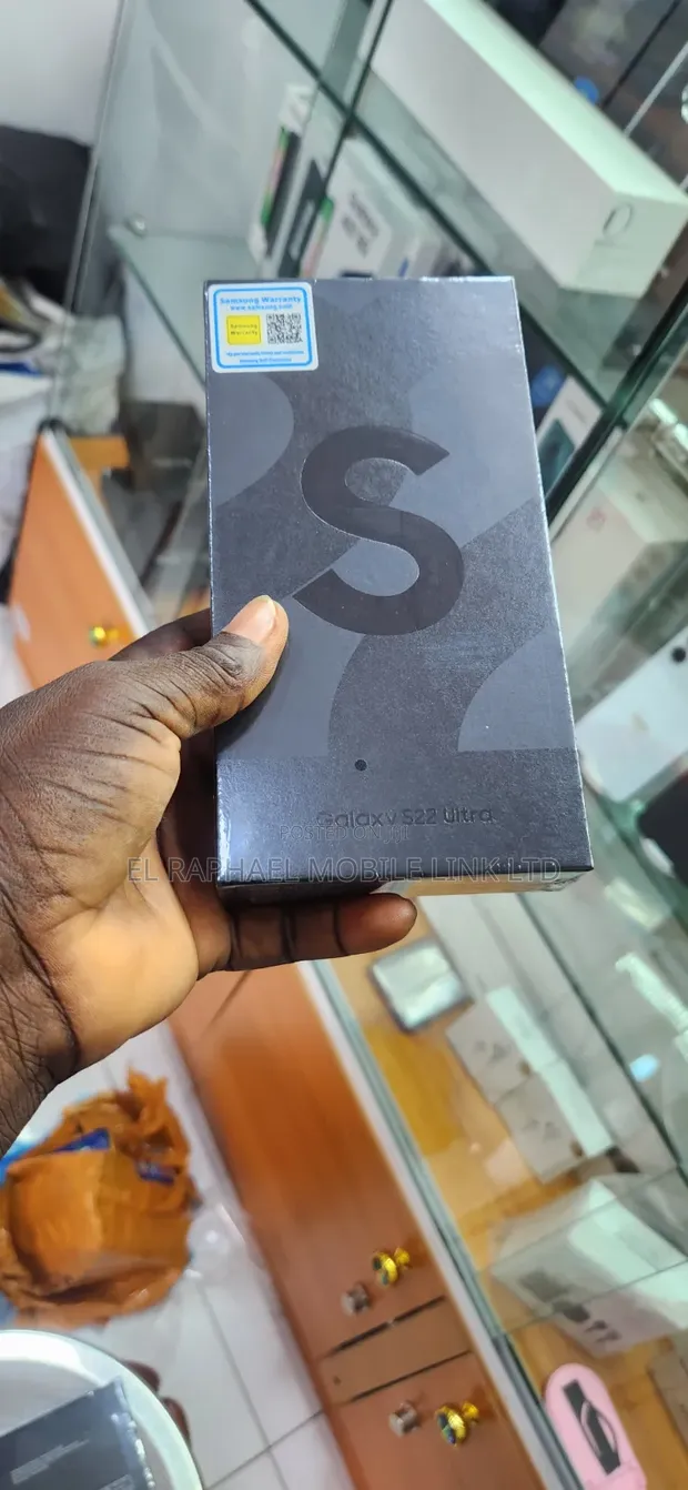 Samsung Galaxy S22 Ultra 256GB Black - 1