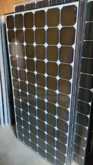 Amfani da JinkoSolar Monocrystalline Solar Panels (215W)