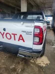 Toyota Hilux Revo 2.7 Petrol AWD Double Cab 2022 White - 3
