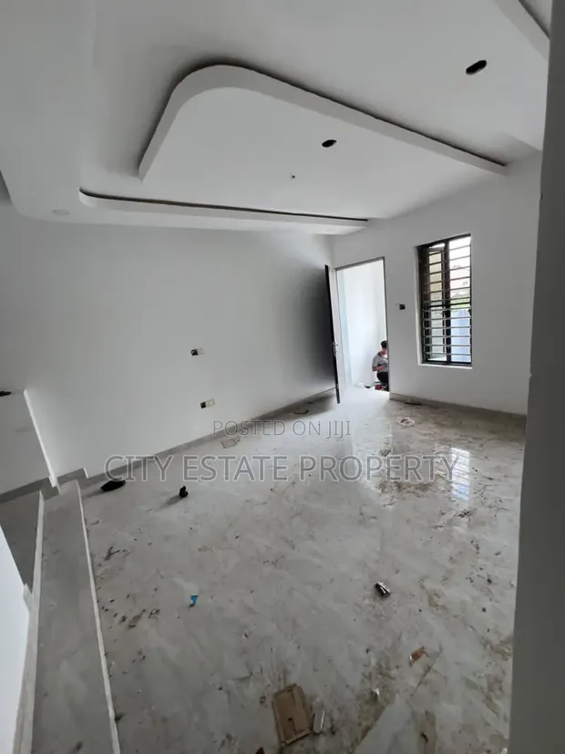 2-Bedroom Block of Flats for Rent in City Estate, Dawaki - 1