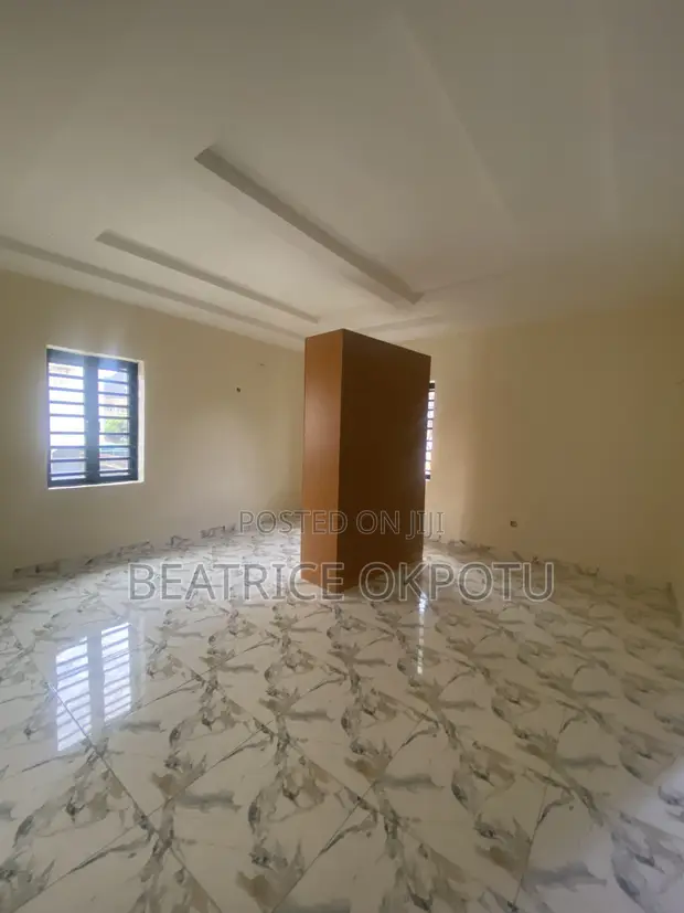 3 Bedroom Block of Flats don haya a Kubwa - 1