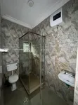 3 Bedroom Apartment for Rent in Chevyview, Chevron - 5