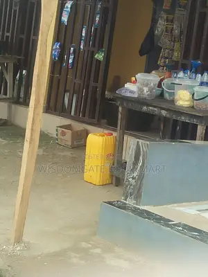 Wisdomgate Food Mart: Kayan Abinci Na Wata Daya