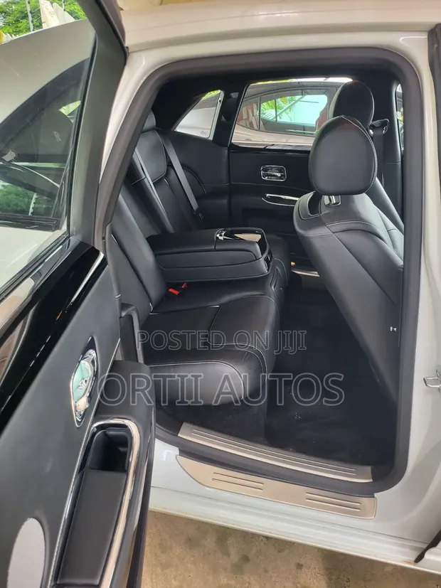 New Rolls-Royce Silver Spirit 2022 White - 1